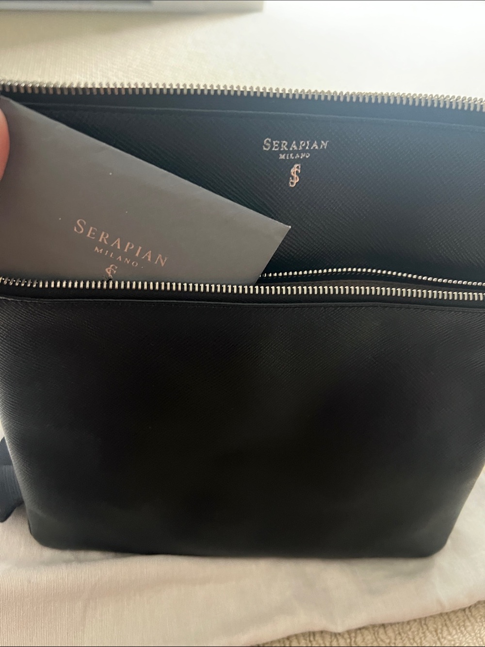Milano Black Leather Men's Zip-Top Crossbody Bag